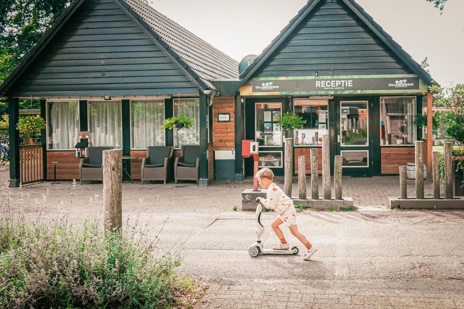 Vakantiepark Sallandshoeve Nieuw-Heeten エクステリア 写真