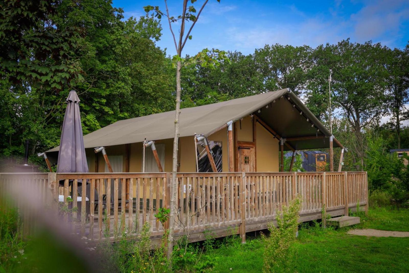 Vakantiepark Sallandshoeve Nieuw-Heeten エクステリア 写真